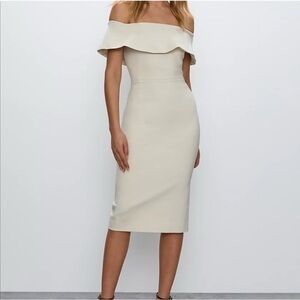 Babaton Aritzia Ruslan Off The Shoulder Cream Midi Graduation Dress Size 2